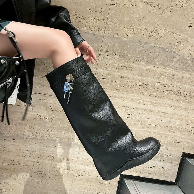 Casava Elevate Knee-High Classic Boots