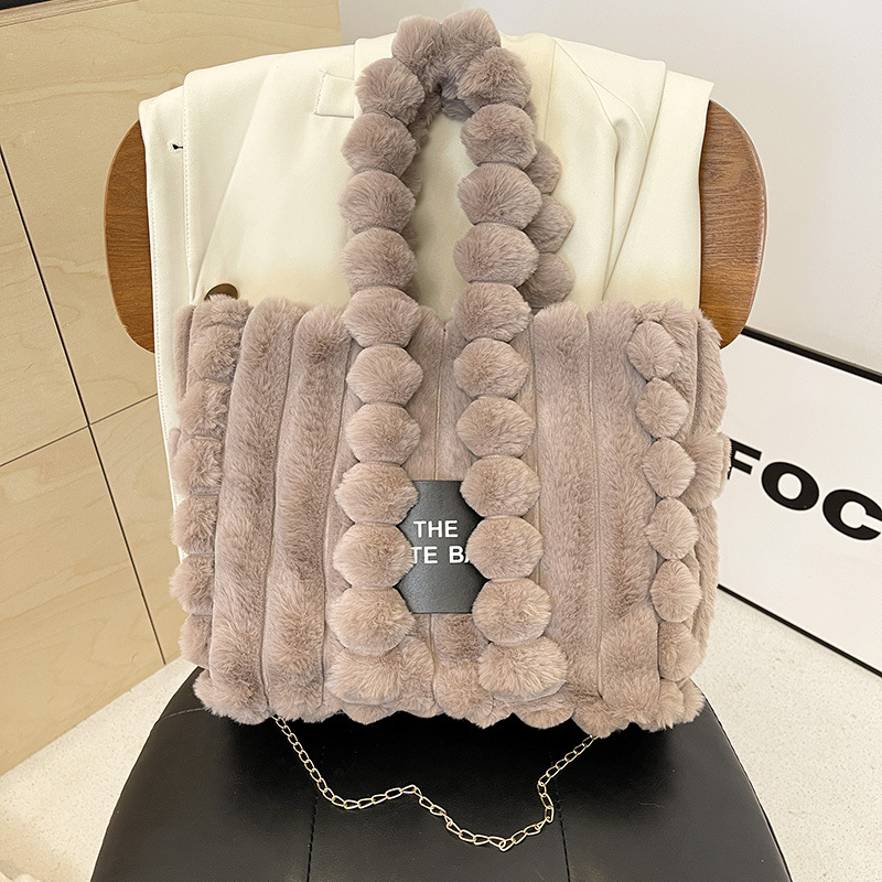 Casava Letter Fur Bag