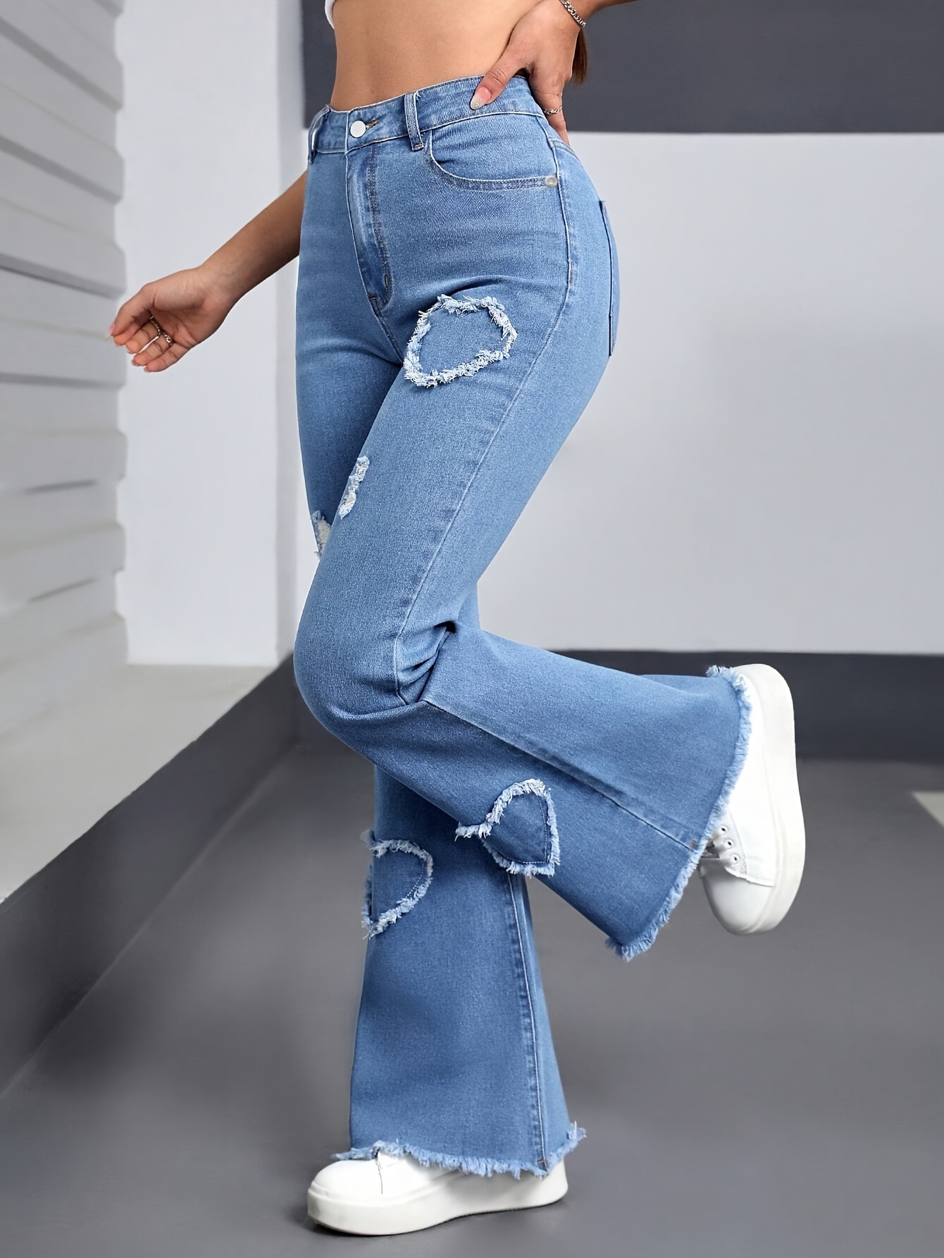 Casava women’s heart-pattern full-length jeans