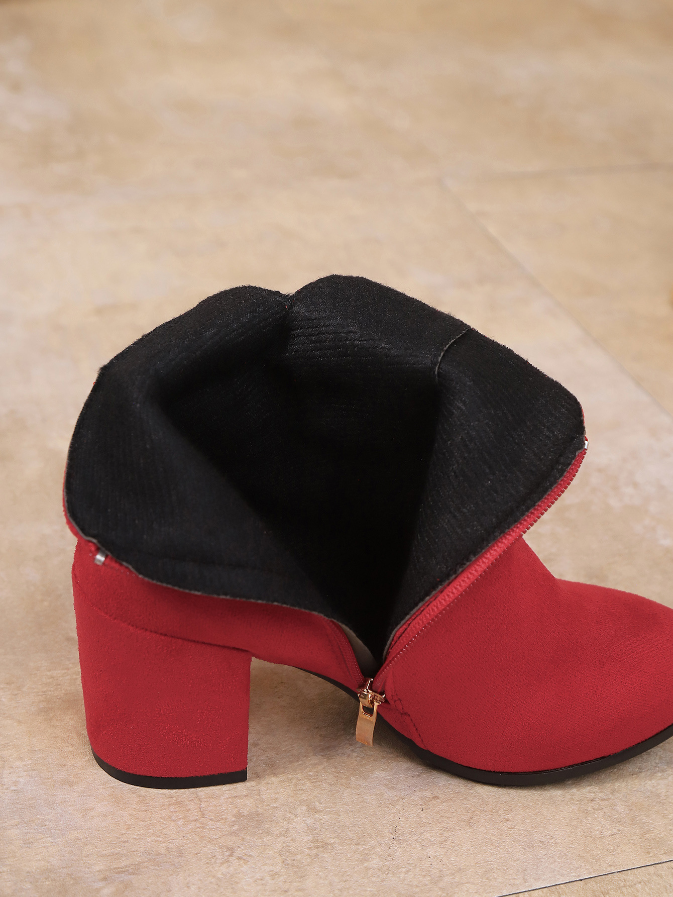 Casava women’s ankle boots