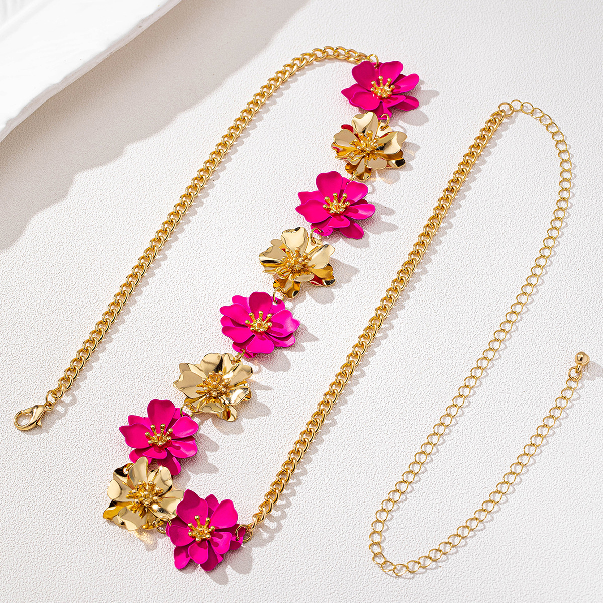 Pleated Bolt Flower Waist Chain