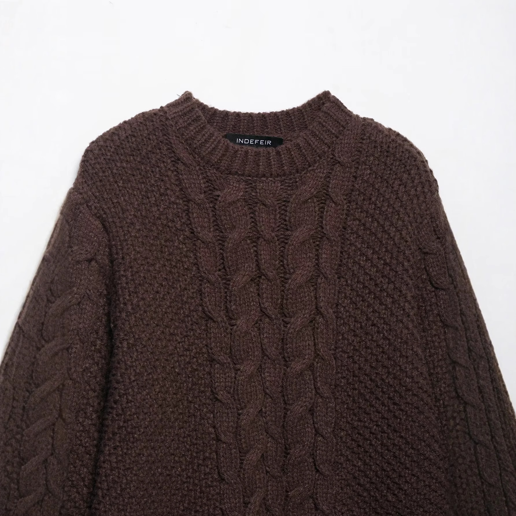 Women's Fashionable Comfortable Long Sleeve Round Neck Sweater