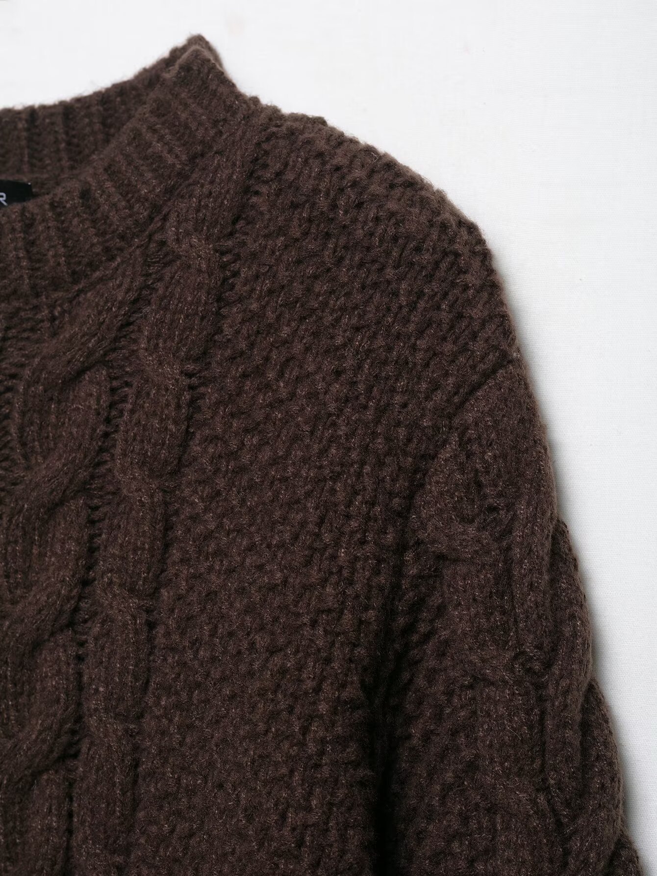 Women's Fashionable Comfortable Long Sleeve Round Neck Sweater