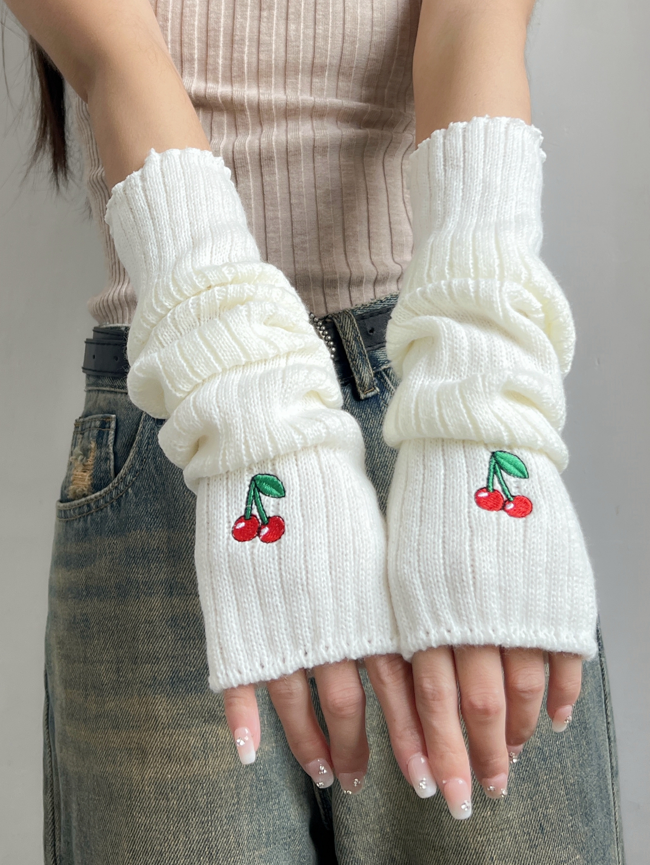 Casava Stylish Knitted Gloves