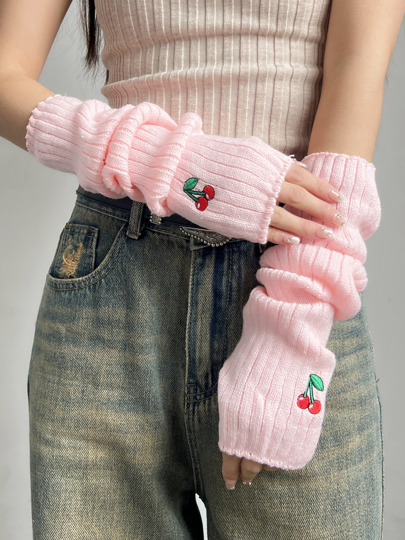 Casava Stylish Knitted Gloves