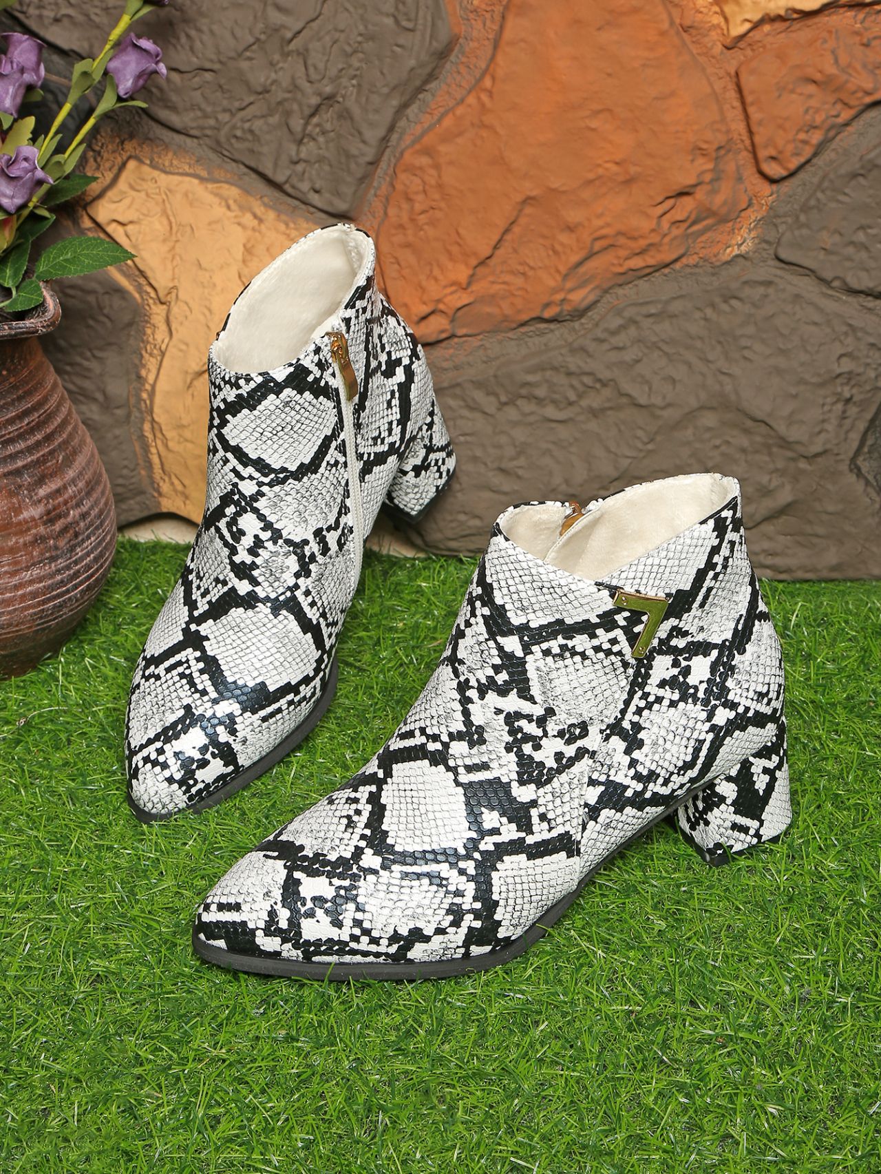 Casava LeopardChic Mid-Heel Ankle Boots