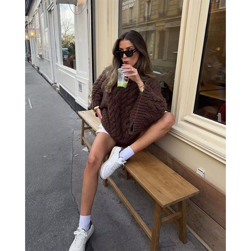 Women's Fashionable Comfortable Long Sleeve Round Neck Sweater