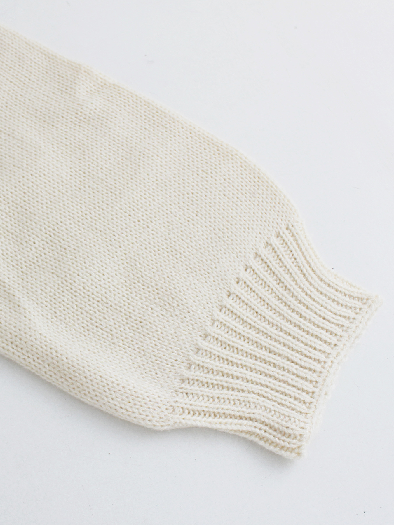 Animal Pattern V-Neck Women's Sweater Origin