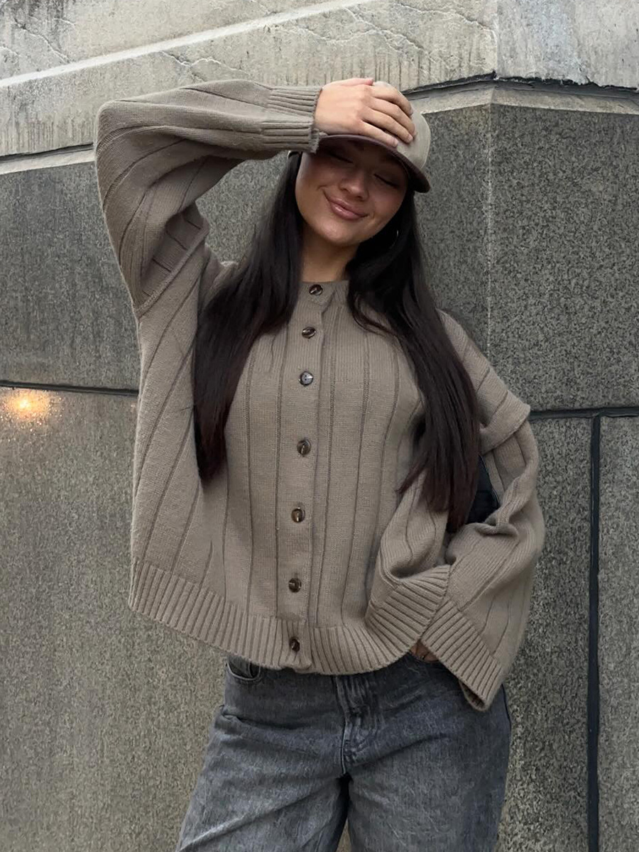 Ripped Sweaters & Cardigans