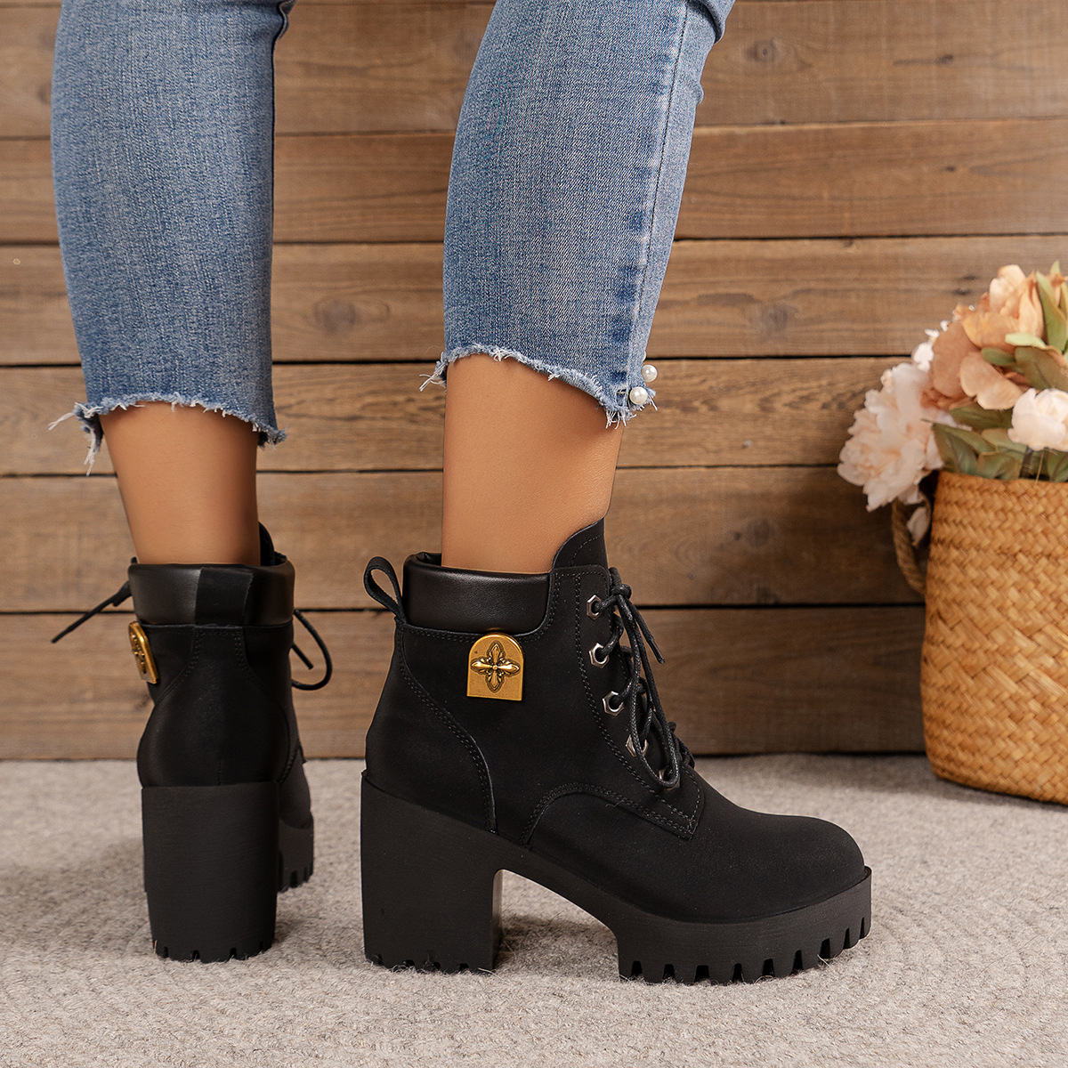 Casava BritWarm Fleece-Lined Martin Boots