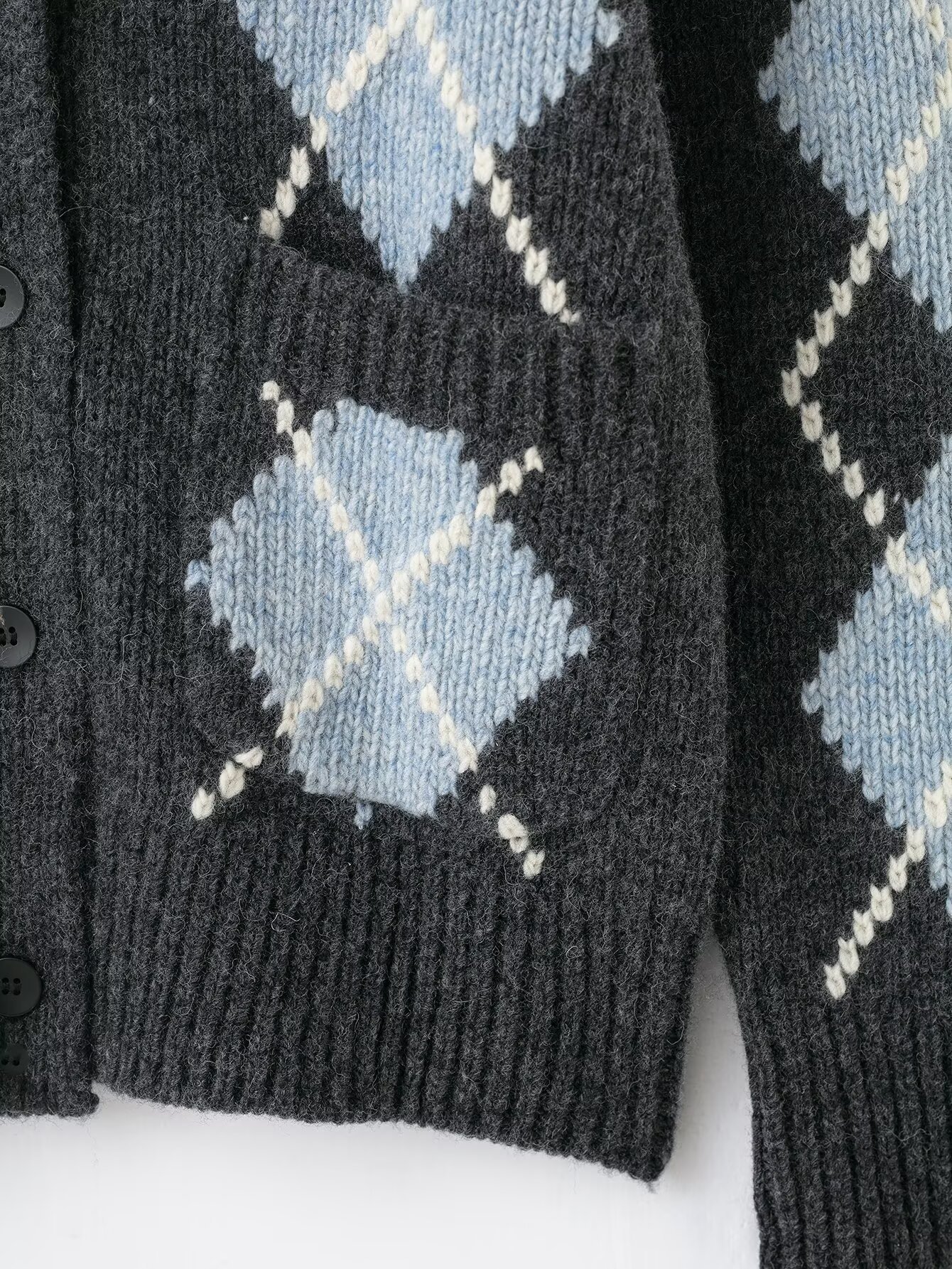 Casual Diamond Pattern Knitted Jacket Style