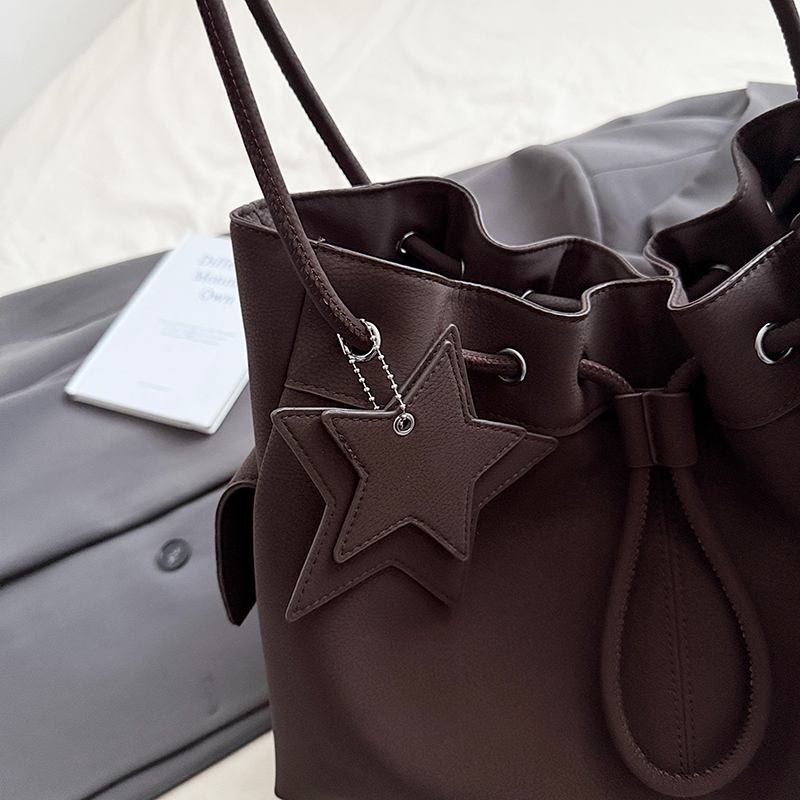Large Capacity Bucket Bag