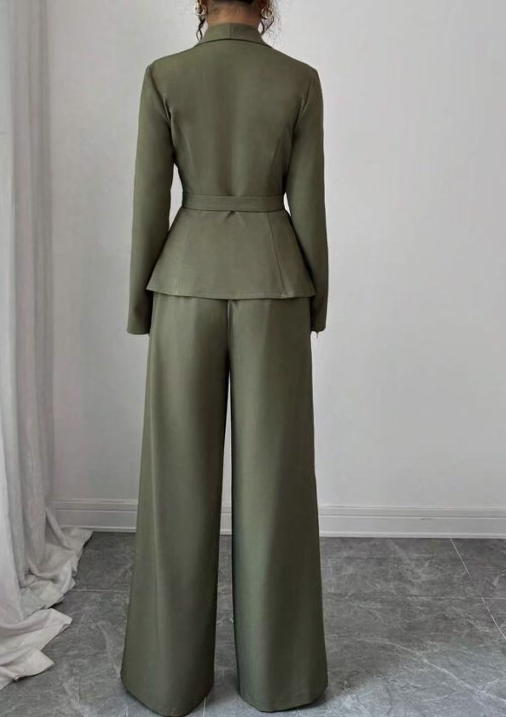 Elegant Pure Color Long Sleeve Straight Leg Pants