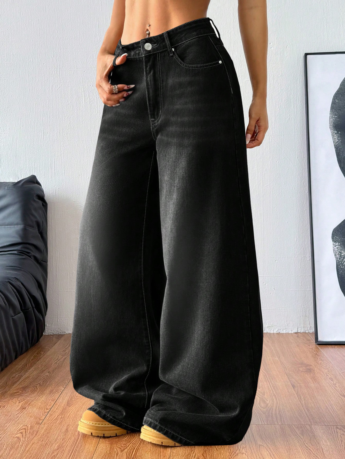 Women In Denim Cotton Fabric With Loose Fit