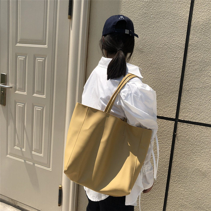 Leather Tote Bag With Single Shoulder Strap