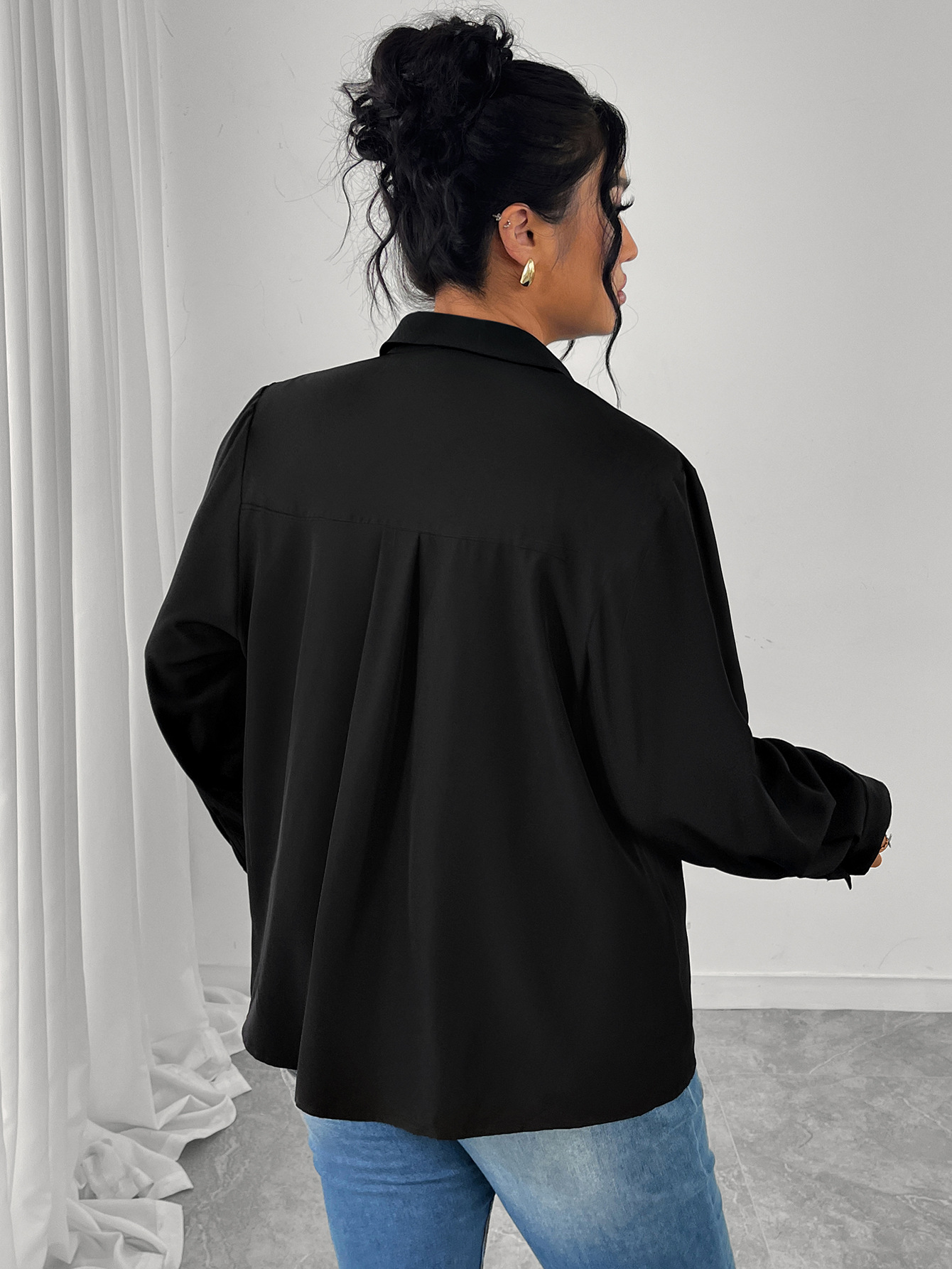 Long Sleeve Chiffon Blouse With Lace Craft