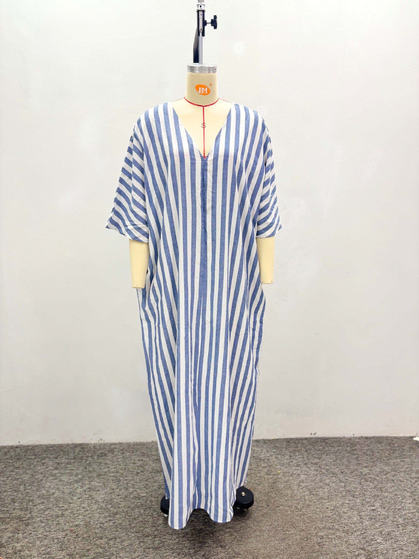 Deep V Neck Short Sleeve Dress