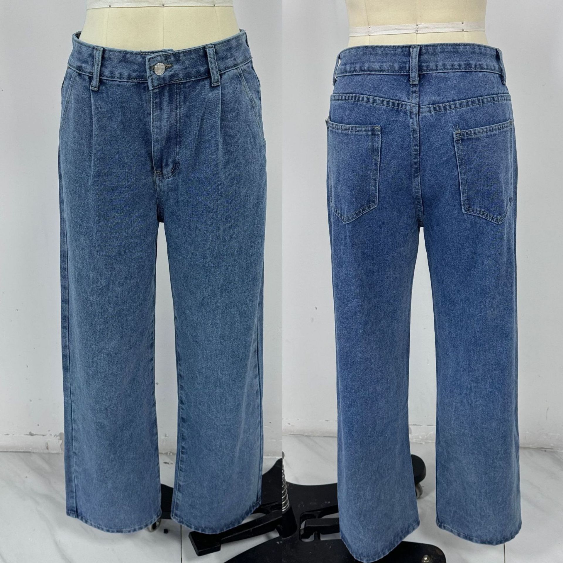 Women's Straight Leg Jeans With Mid Waist In Elegant Commuter Style