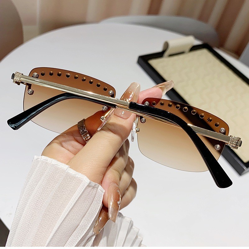 Unisex Oval Frame Frameless Sunglasses