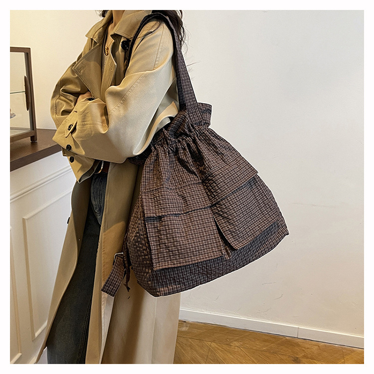 Plaid Square Nylon Shoulder Bag For Women