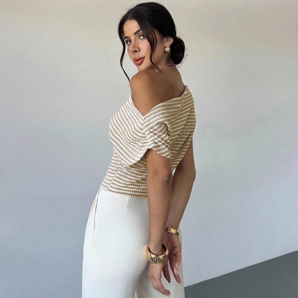 Elegant Stripe Knitwear Short Sleeve T-Shirt For Women In Knitted Polyester Fabric
