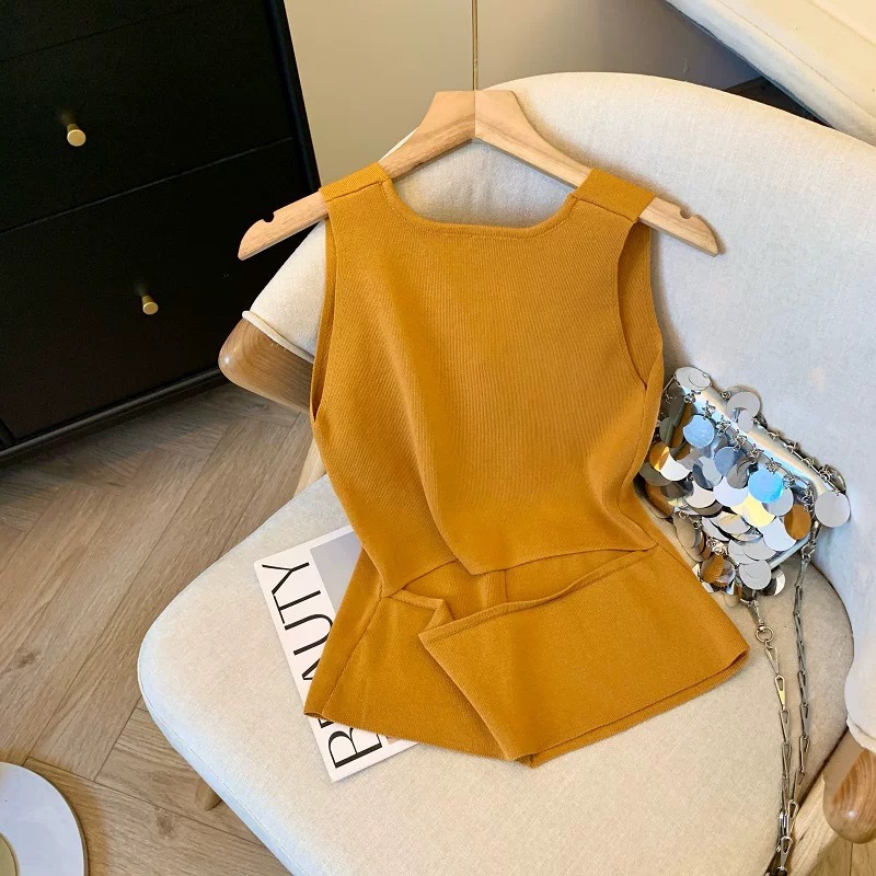 Casava Sleeveless Sweater Vest