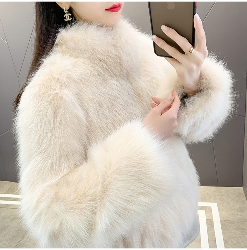 Casava Women Fur Coat