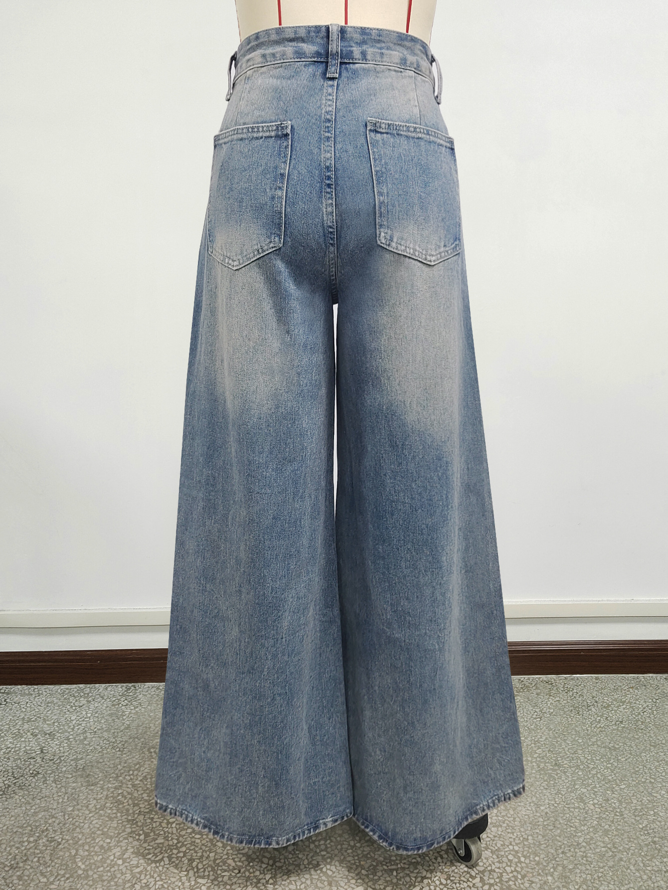 Casava Wide-leg Jeans