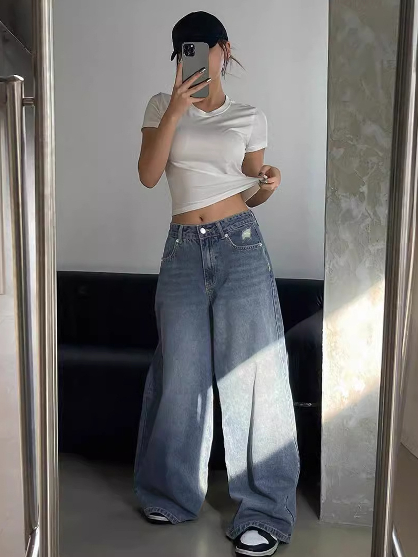Casava Wide-leg Jeans
