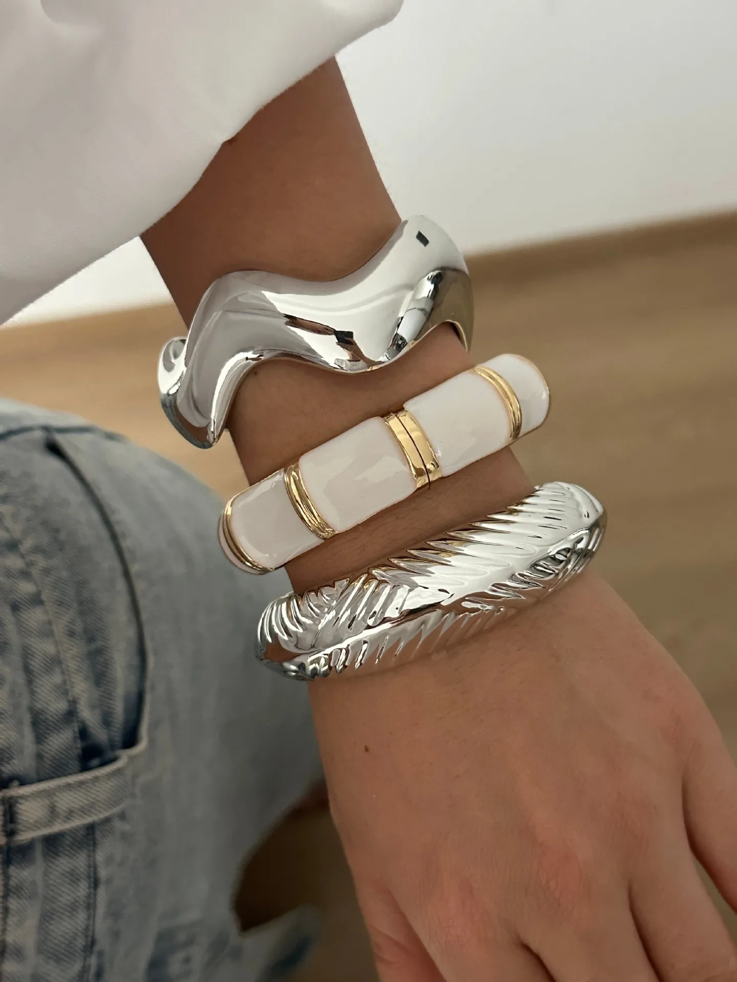 Novelty Irregular Silver Wristband Bangle Featuring Electroplated Enamel Alloy with Acrylic Inlay