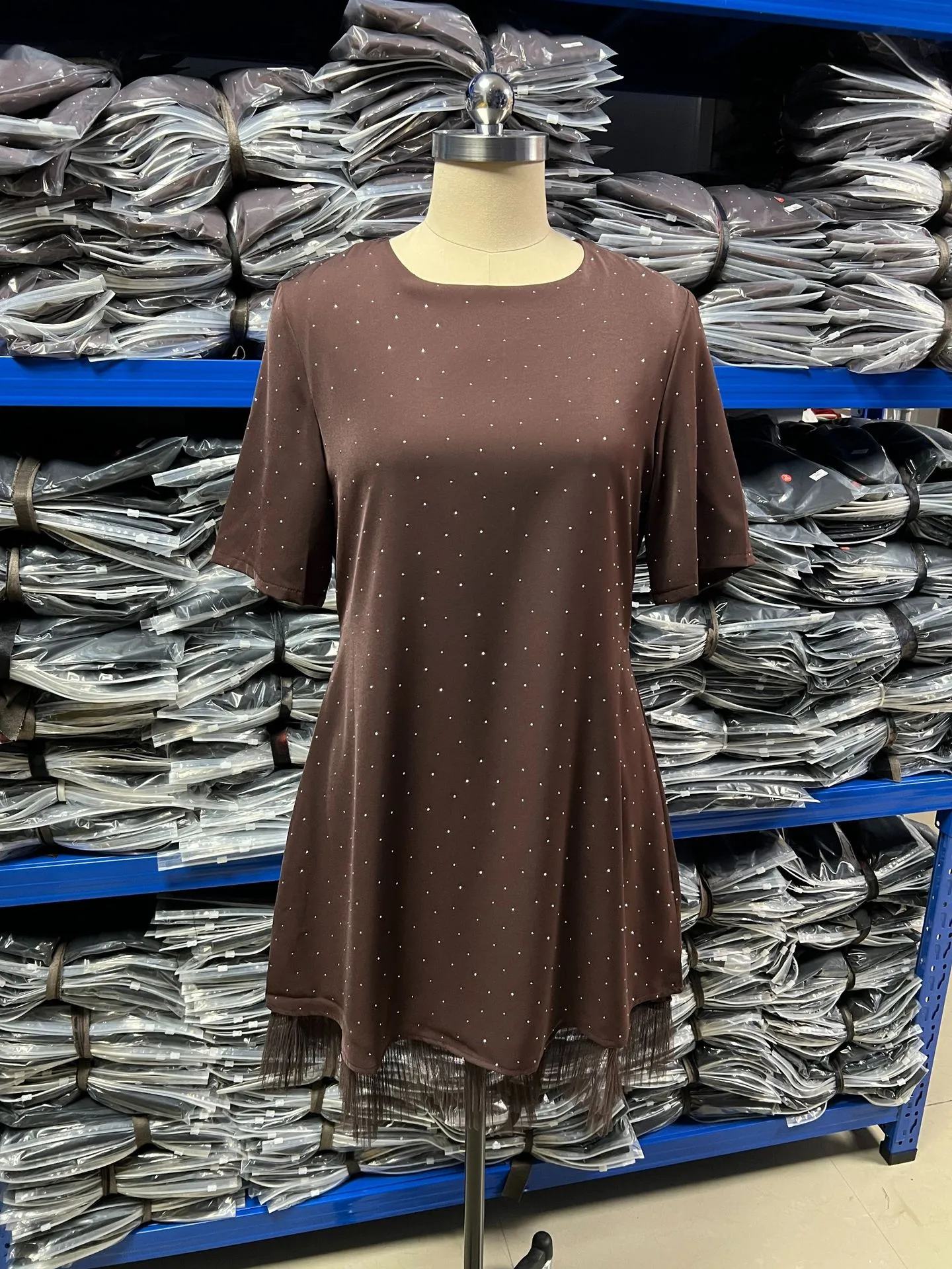 Elegant Lace Dress with Short Sleeve and Round Neck, Casual Style in Polyester Fabric