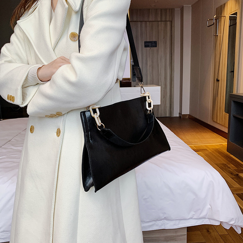 Square Magnetic Buckle Tote Bag