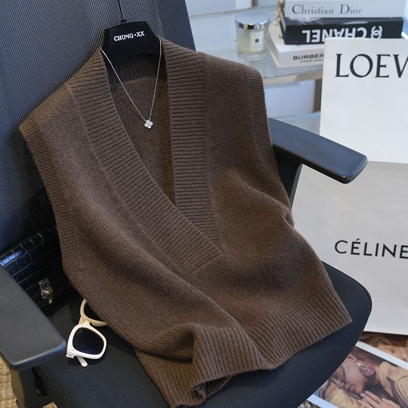 Inner Wear Turtleneck Sweater