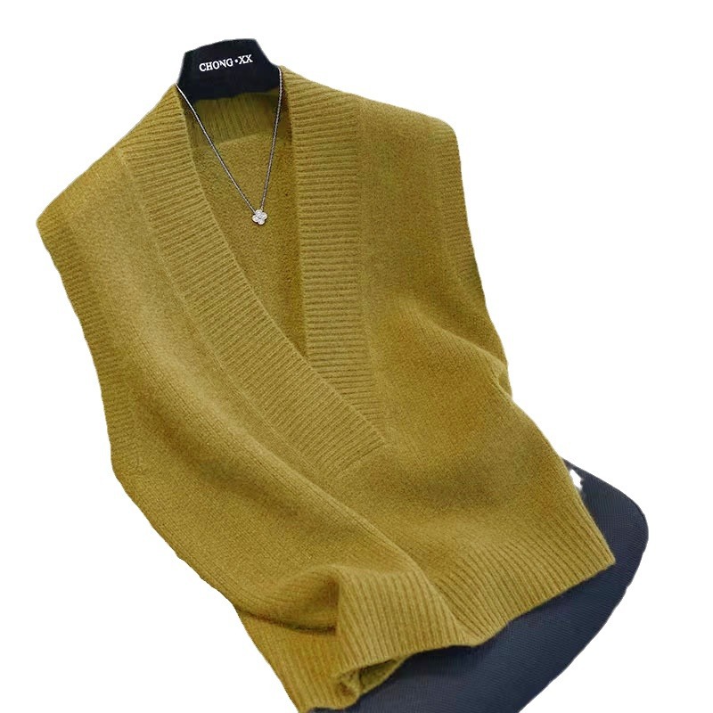 Inner Wear Turtleneck Sweater