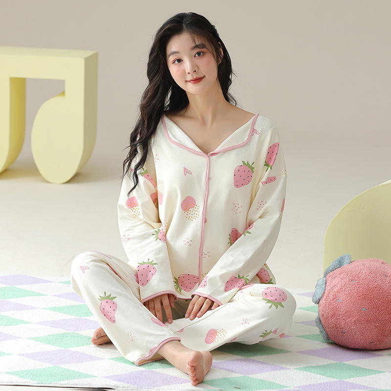 Periphery Style Women’s Pajamas Set