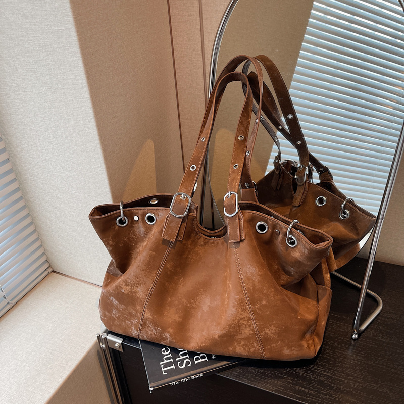 Fashionable Handbag Square Shape PU Material