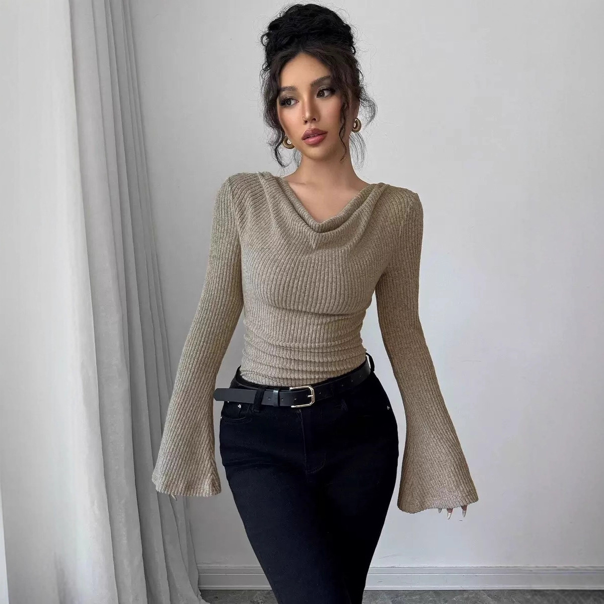 Long Sleeve Base Shirt Shoulder Exposure Commuter Style