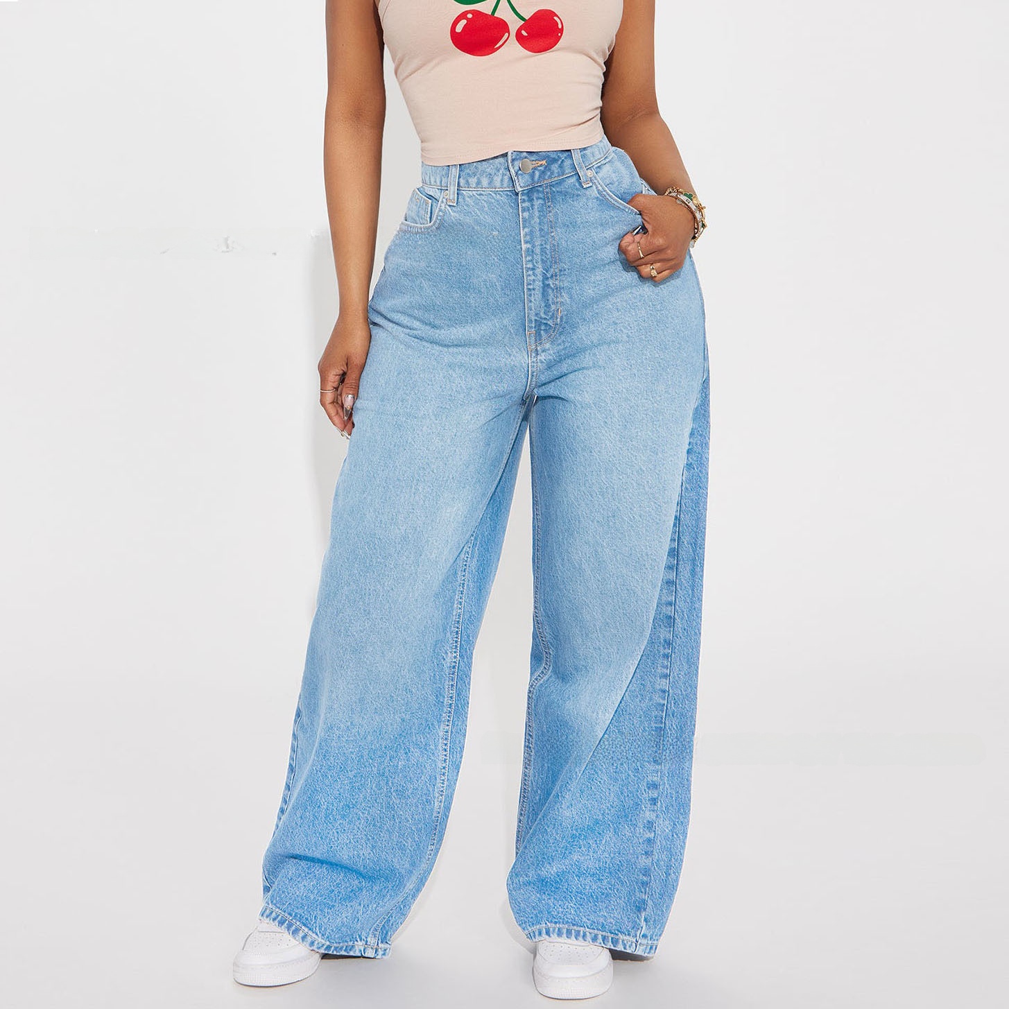 Jeans For Women In Denim Cotton Fabric