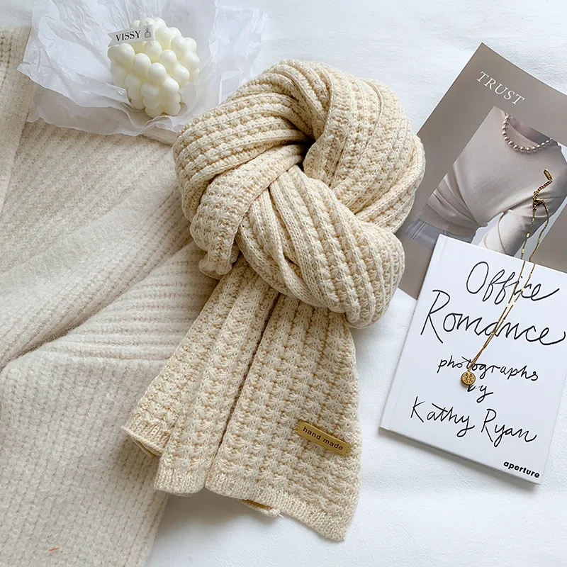 Casava Solid Color Knit Scarf