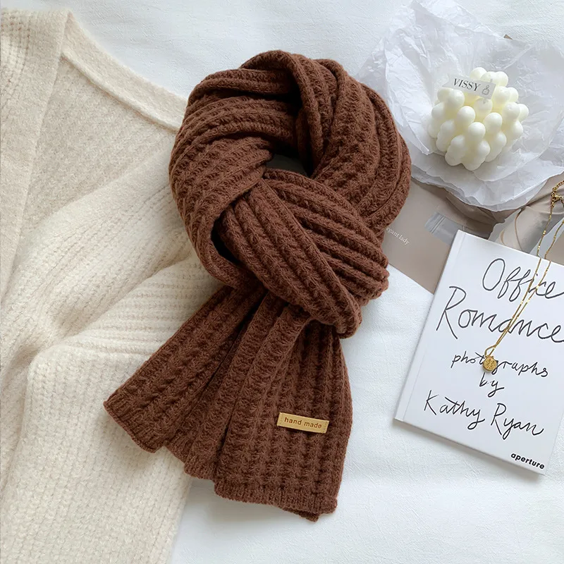 Casava Solid Color Knit Scarf
