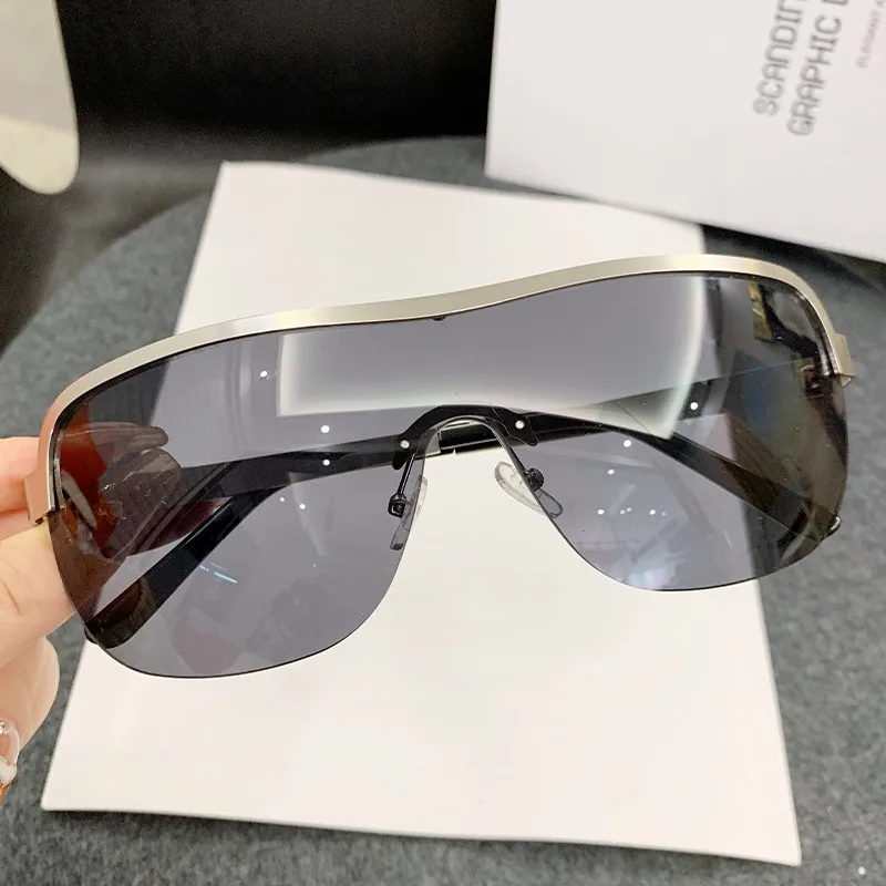 Casava Simple Style Sunglasses