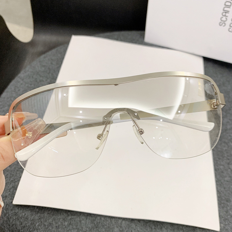 Casava Simple Style Sunglasses