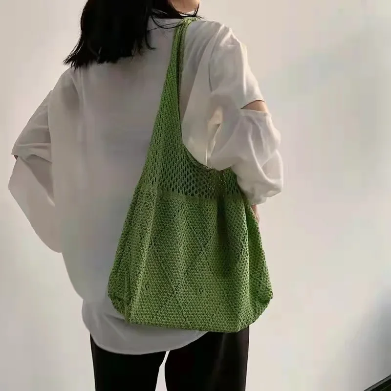 Casava Fashionable Minimalist Knitted