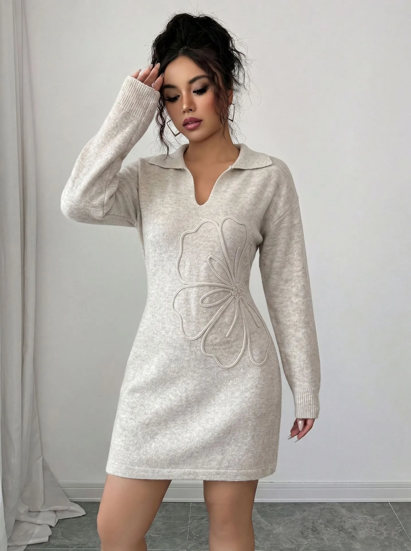 Casual Flowers Sheath Dress with Long Sleeve and Shirt Collar in Knit Fabric for Business