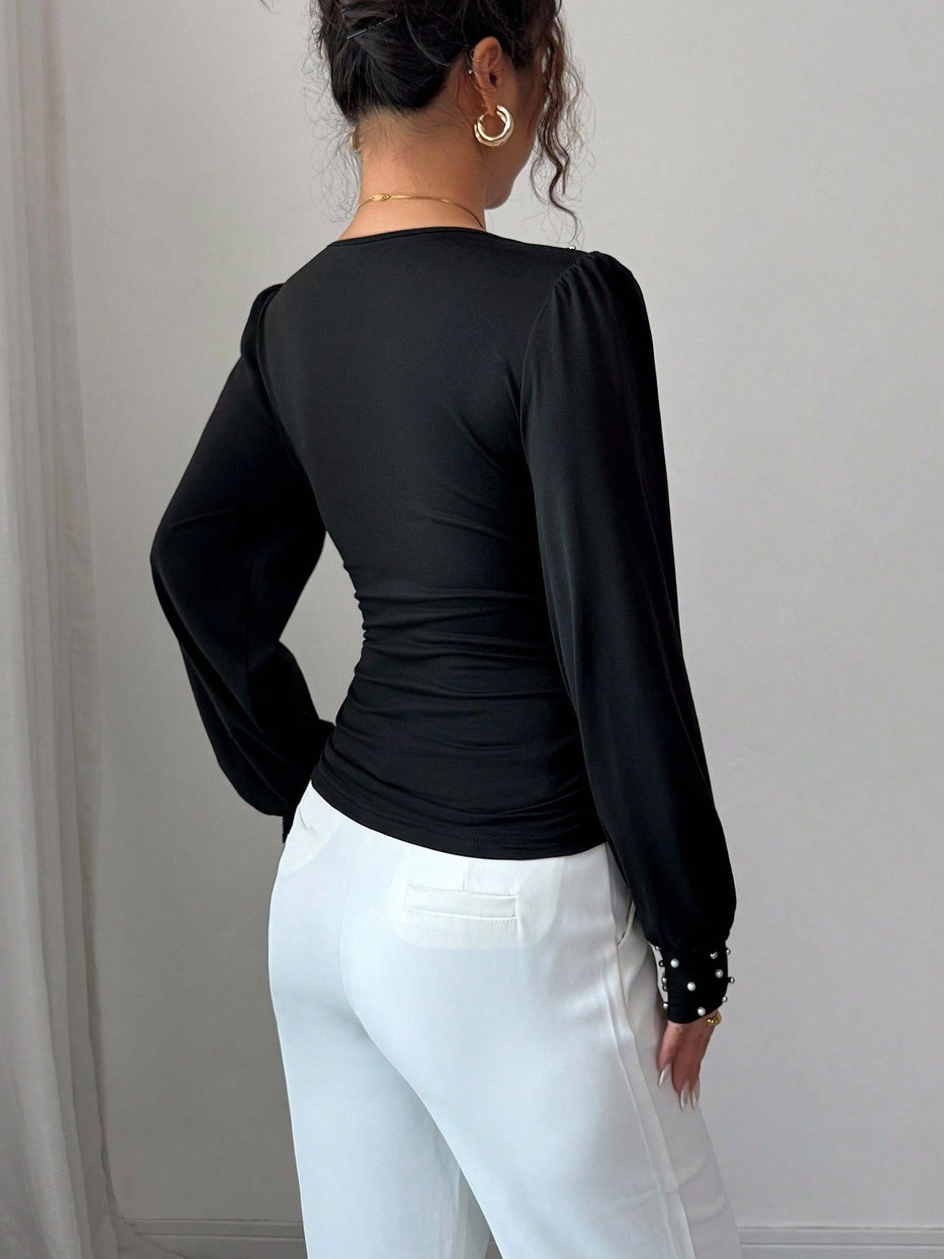Casava  Handmade Embroidery Slim Fit T-Shirt